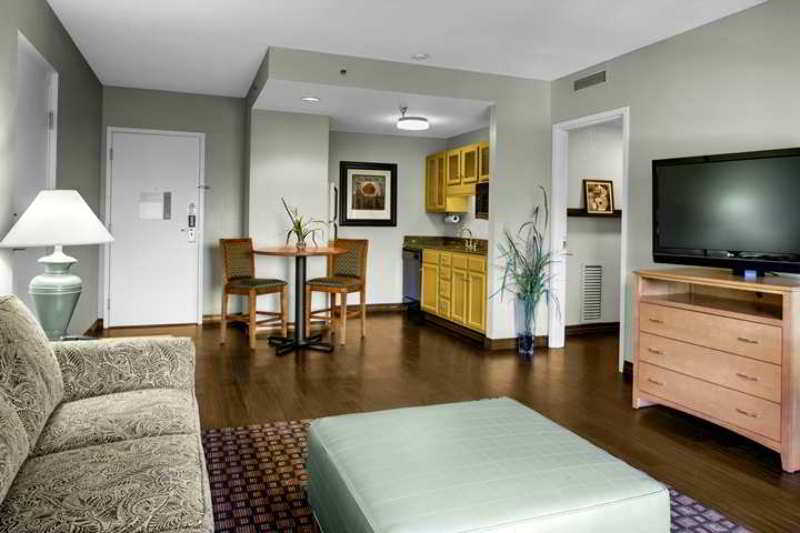 Hampton Inn & Suites Nashville-Vanderbilt-Elliston Place Room photo